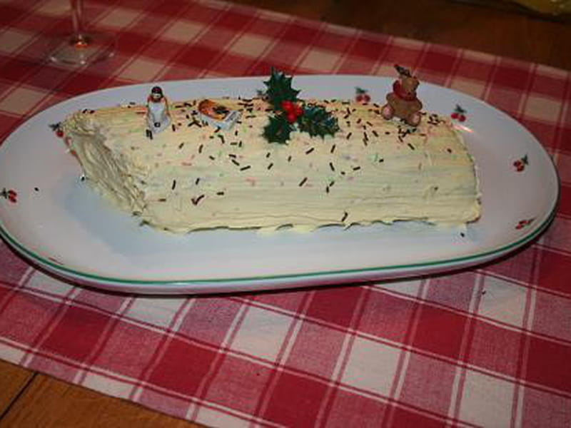 White Chocolate Yule Log